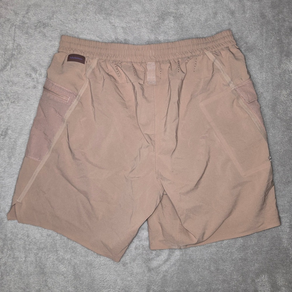 Lululemon Mens Athletic Cargo Shorts Tan Khaki Purple Drawstring Mesh Pockets - Picture 2 of 6